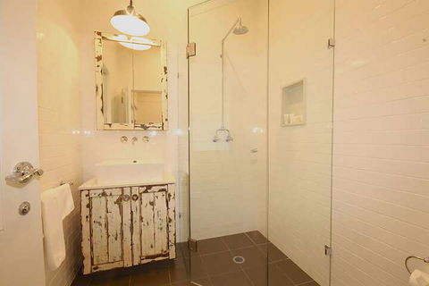 A PERFECT STAY - Cavvanbah Seaside Cottage - Accommodation Georgetown 4