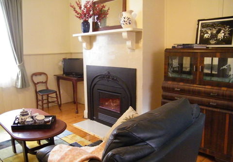 Kookaburra Cottage - Accommodation Georgetown 4
