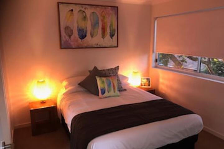 Forest Lake QLD Accommodation Georgetown