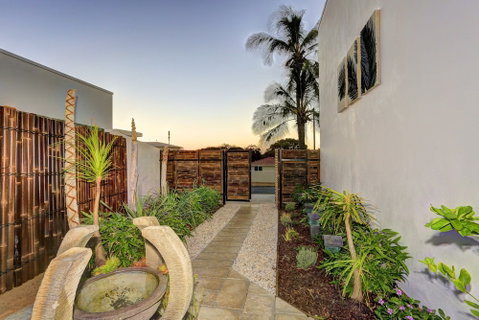 ZEN Beach Retreat - Accommodation Georgetown 0