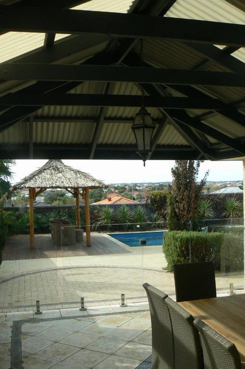 La Mer Home With A Pool - Accommodation Georgetown 2