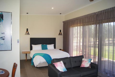 Manzanillo Grove Villa - Accommodation Georgetown 5