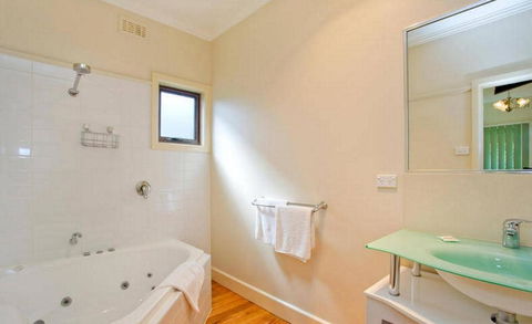 Bella Vista Holiday House - Accommodation Georgetown 2