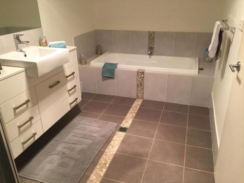 Paradise By The Bay - Accommodation Georgetown 6