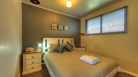Stanley View Beach House - Accommodation Georgetown 4