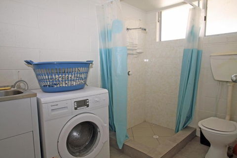 Unbeatable Waterfront Location - Accommodation Georgetown 2