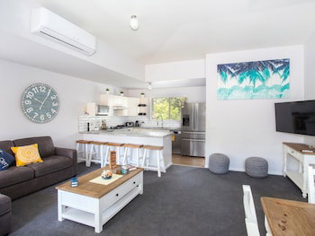 Fairway Haven Getaway - Accommodation Georgetown 2