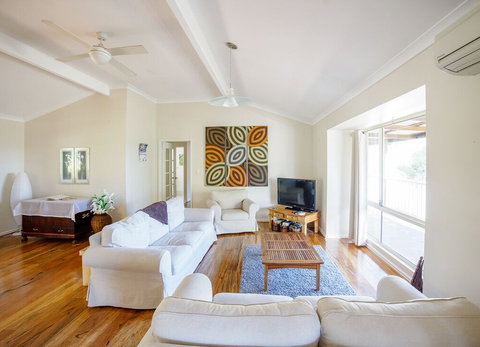 Tegwan's Nest - Accommodation Georgetown 2