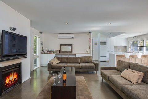 Portsea Place - Accommodation Georgetown 2