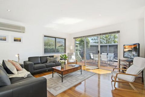 Bask At The Glade - Rejuvenate Stays - Accommodation Georgetown 0