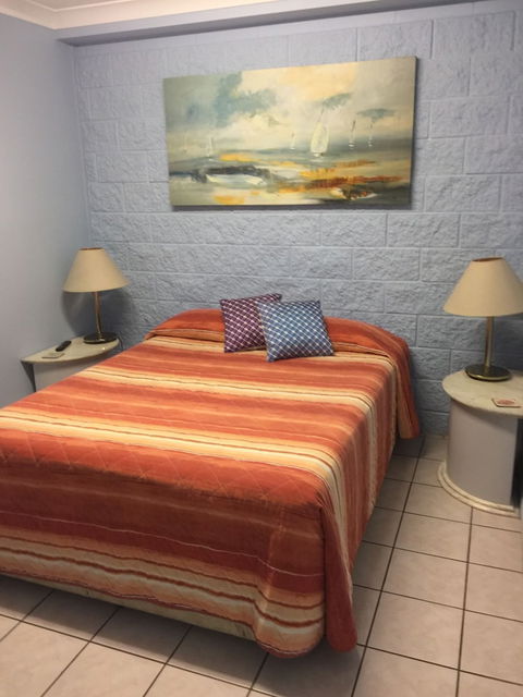 Westside Tavern And Motel - Accommodation Georgetown 0