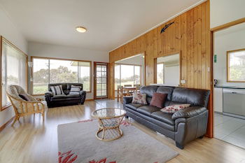 Stradbroke - Accommodation Georgetown 3