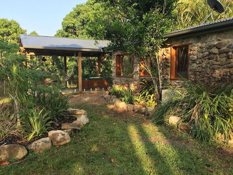 Palm Grove Rainforest Retreat - Accommodation Georgetown 0