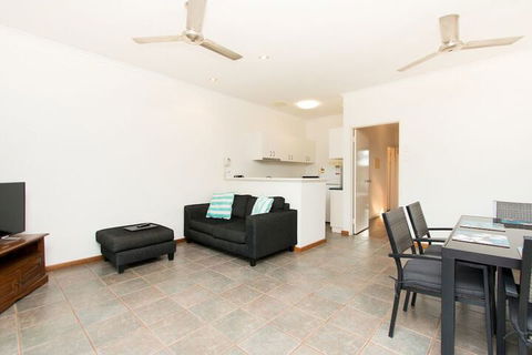 Cable Beach Apartments - Accommodation Georgetown 3
