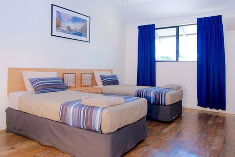 Cable Beach Apartments - Accommodation Georgetown 6