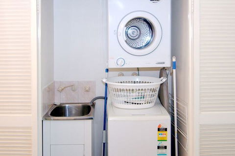 Cable Beach Apartments - Accommodation Georgetown 4