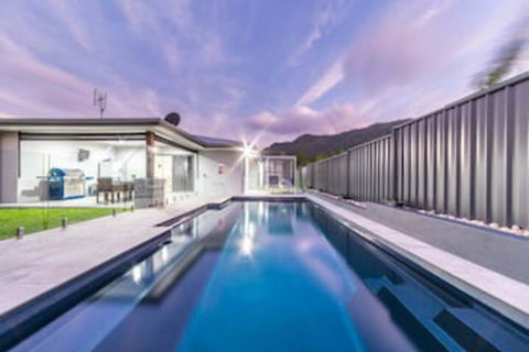 Whitsunday Sands - Cannon Valley - Accommodation Georgetown 0
