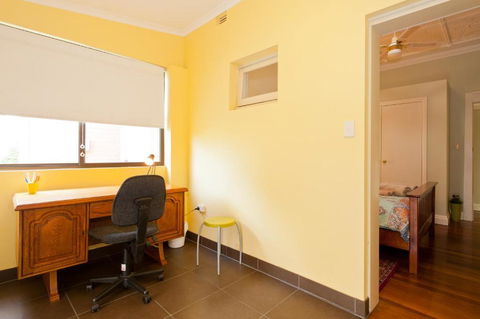 Taree Apartment - Accommodation Georgetown 6