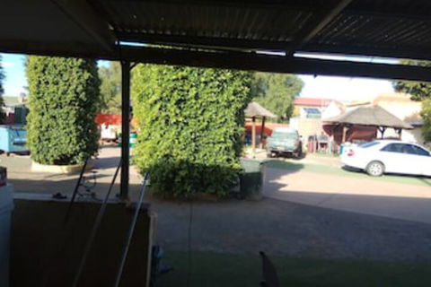 Burt Street Gardens - Accommodation Georgetown 0