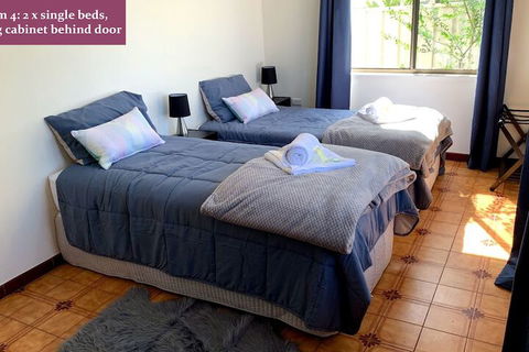 Wollongong Train Station Holiday House - Accommodation Georgetown 4
