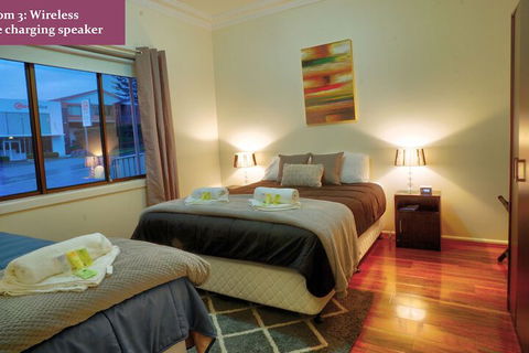 Wollongong Train Station Holiday House - Accommodation Georgetown 6