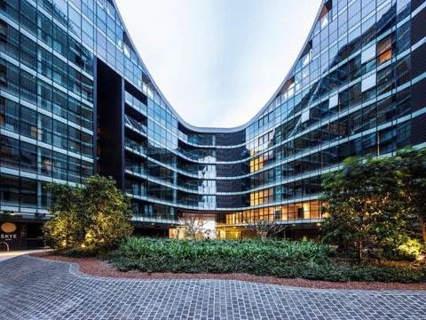 SKYE Suites Green Square - Accommodation Georgetown 5