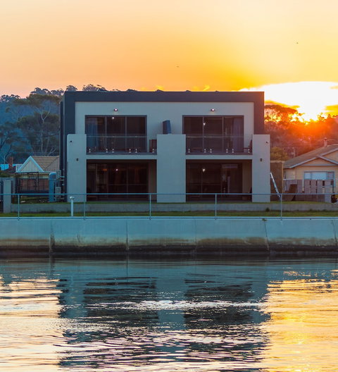 Ulverstone Waterfront Apartments - Accommodation Georgetown 0
