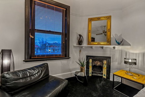 BANK192 - Accommodation Georgetown 5