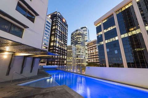 CBD African Charm, Story Bridge & River Views - Accommodation Georgetown 1
