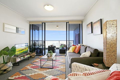 CBD African Charm, Story Bridge & River Views - Accommodation Georgetown 3