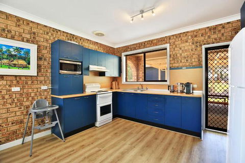 Marias Beach House Pet Friendly - Accommodation Georgetown 4