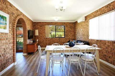 Marias Beach House Pet Friendly - Accommodation Georgetown 6