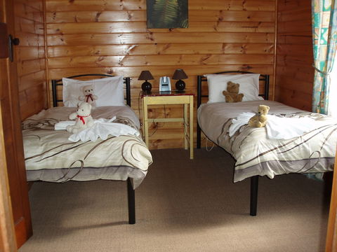 Boat Harbour Garden Cottages - Accommodation Georgetown 2