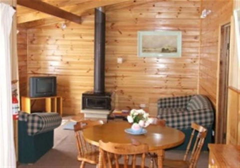 Boat Harbour Garden Cottages - Accommodation Georgetown 6