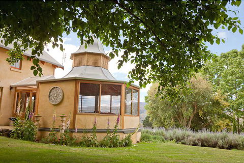 Kentisbury Country House - Accommodation Georgetown 1