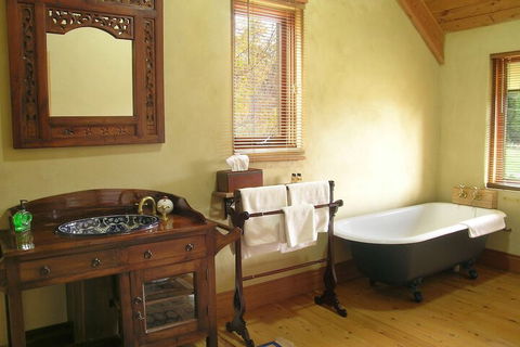 Kentisbury Country House - Accommodation Georgetown 6