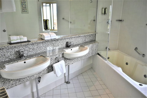 Grand Country Lodge Motel - Accommodation Georgetown 6