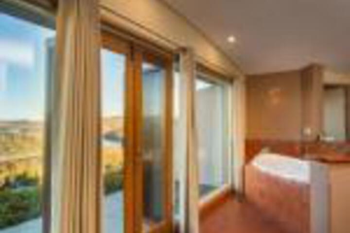 Rydal NSW Accommodation Georgetown