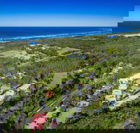 Byron Lakeside Holiday Apartments - Accommodation Georgetown