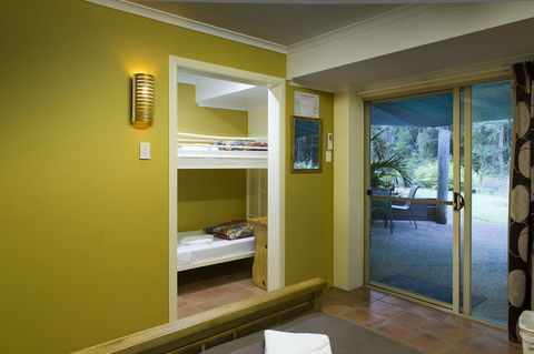Glass House Mountains Ecolodge - Accommodation Georgetown 3