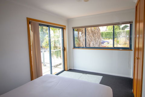 96 On Arthur Apartments - Accommodation Georgetown 4