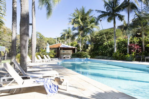 The Oasis Apartments And Treetop Houses - Accommodation Georgetown 4