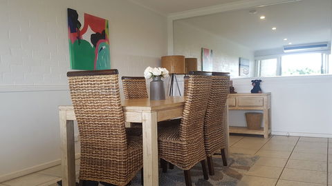 The Oasis Apartments And Treetop Houses - Accommodation Georgetown 6