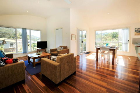 SPINNAKER 2 - Accommodation Georgetown 6