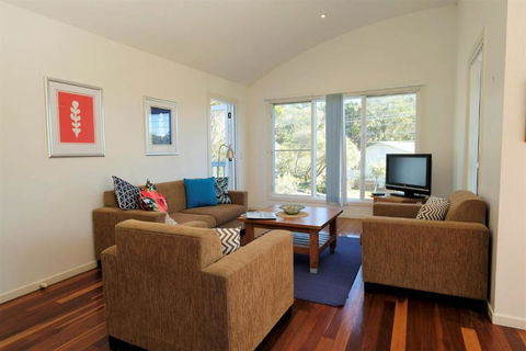 SPINNAKER 2 - Accommodation Georgetown 4