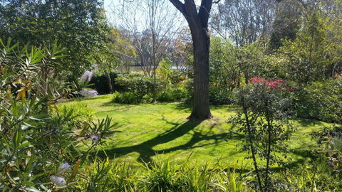 Lake House Benalla - Accommodation Georgetown 3