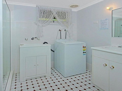 Sealark Views Of The Bay - Accommodation Georgetown 6