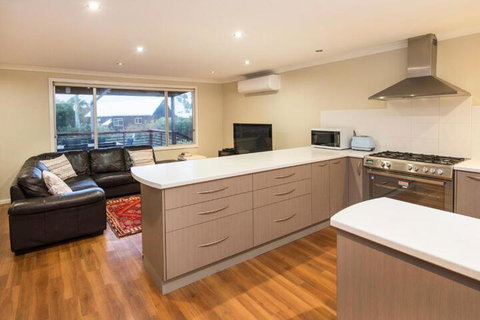 Eagle Bay Beach House - Accommodation Georgetown 6