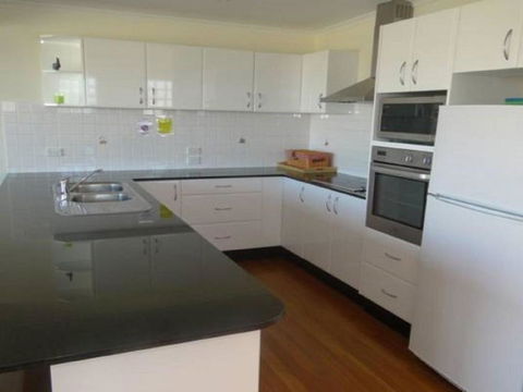 Ultimate Beach House 19a Graham Street Views Peace & Quiet - Accommodation Georgetown 5