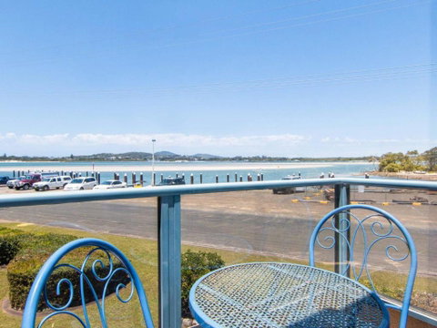 Fairholme 8 Perfect Lakefront Position - Accommodation Georgetown 3